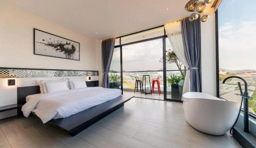 King Suite
