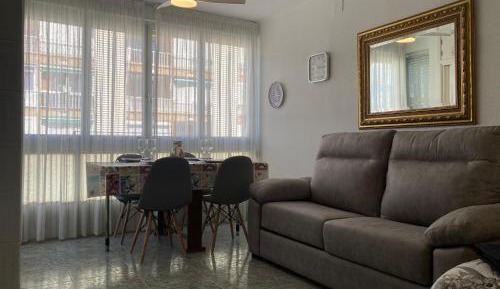 One-Bedroom Apartment with View