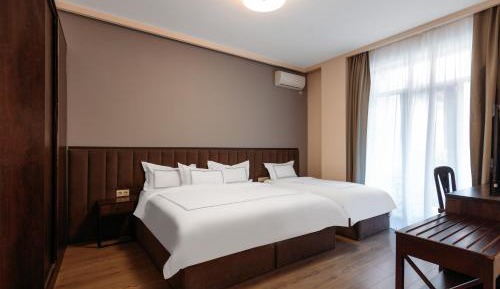 Quadruple Room with Balcony