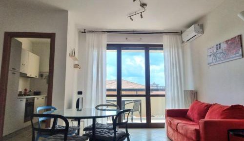 Studio Apartment with One Double Bed