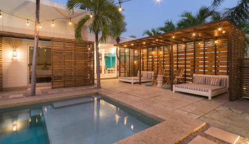 Double Room with Pool View
