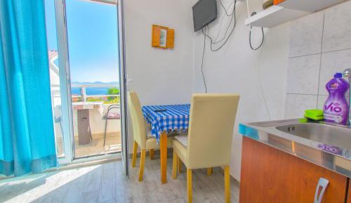 One Bedroom Apartment