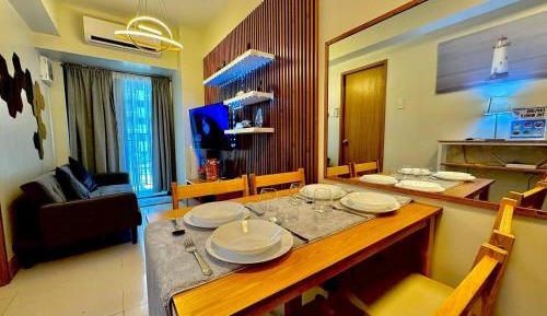 One-Bedroom Apartment with Balcony