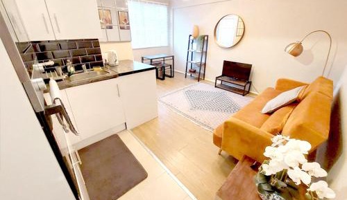 One-Bedroom House