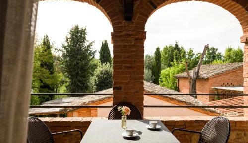 Suite with Balcony
