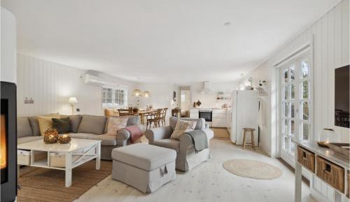 Two-Bedroom Holiday Home