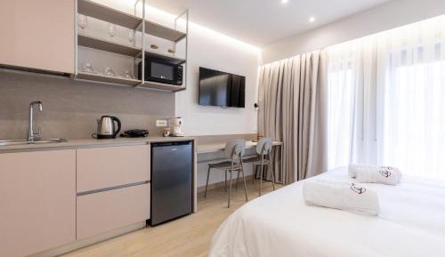 Deluxe Double Studio