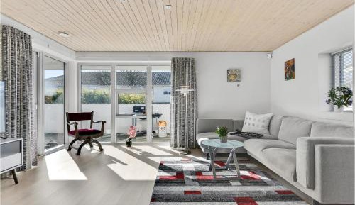 Four-Bedroom Holiday Home