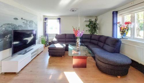 Two-Bedroom Holiday Home