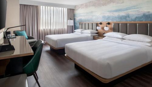 Concierge Level Guest Room with Two Double Beds