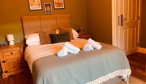 Double Room with Mountain View