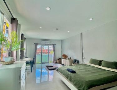 King Room with Balcony