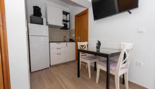 Standard Studio - First Floor