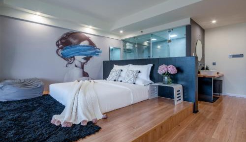 Double Room with Balcony and Sea View