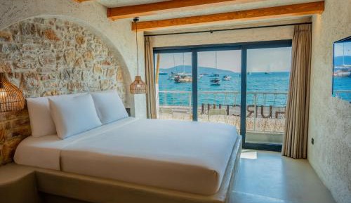 Deluxe Junior Suite