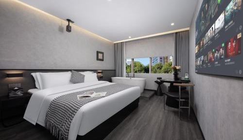 Deluxe Double Room with Bath