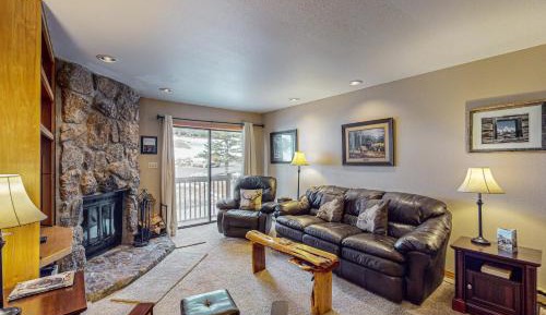One Bedroom Apartment
