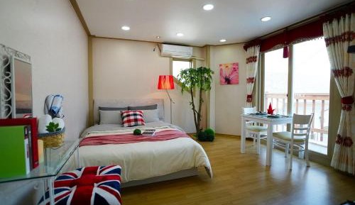 Double Room 2