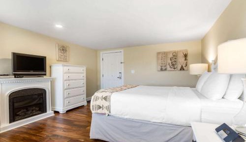 King Room - Non-Smoking