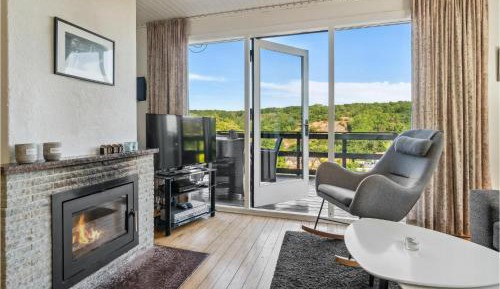 One-Bedroom Holiday Home
