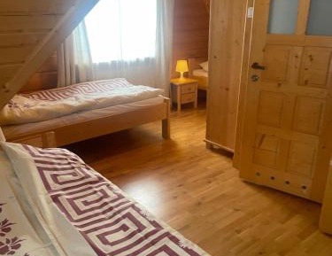 Apartment with Mountain View