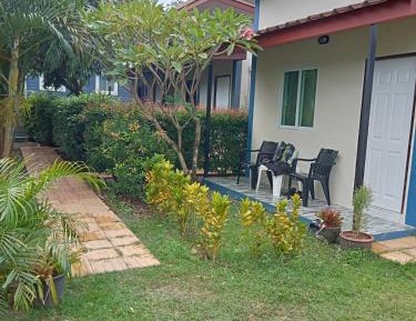 King Room with Garden View