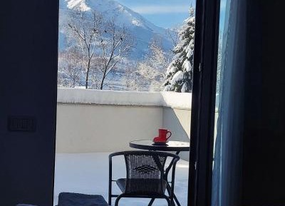 Double Room with Mountain View