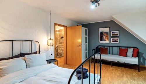 Deluxe Double Room with Extra Bed