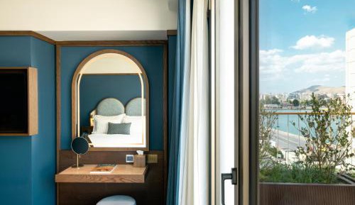 Executive Room