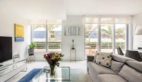 Apartment with Balcony