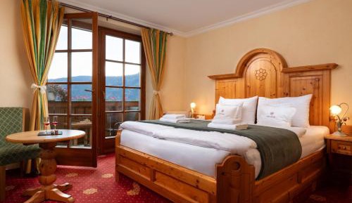 Double Room with Mountain View