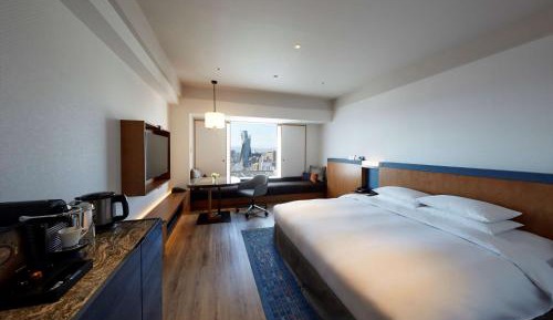 Deluxe King Room