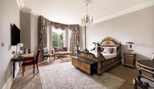 Queen Suite