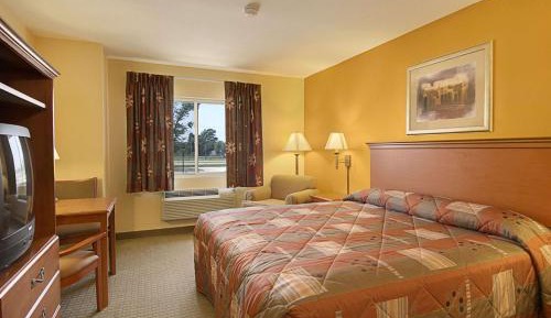King Room - Non-Smoking