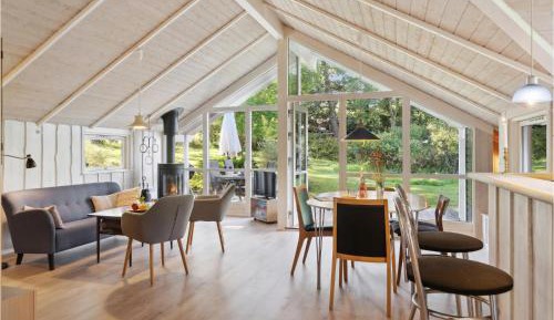 Three-Bedroom Holiday Home 