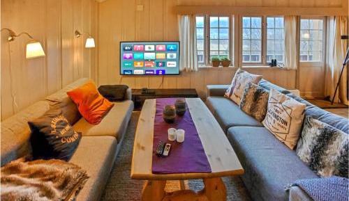 Four-Bedroom Holiday Home