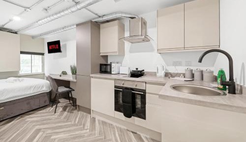 Studio Apartment