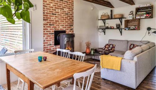 Three-Bedroom Holiday Home 