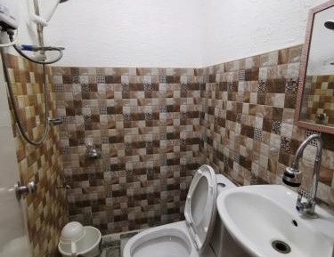 Economy Triple Room