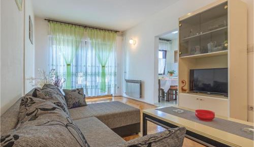 Four-Bedroom Holiday Home