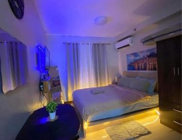 Studio with Balcony