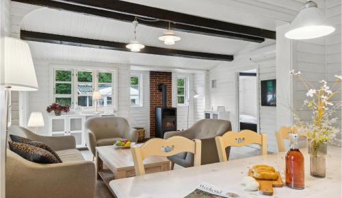 Four-Bedroom Holiday Home