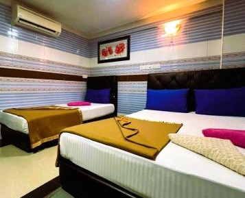 Comfort Triple Room