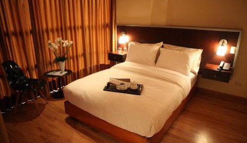Single Room with Private Bathroom