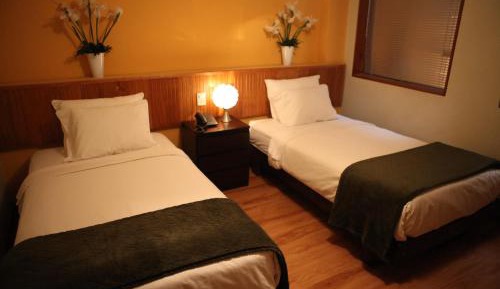 Twin Room with Private Bathroom