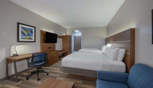 Suite with Two Queen Beds