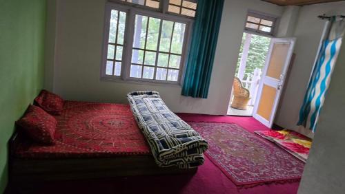King Room with Mountain View