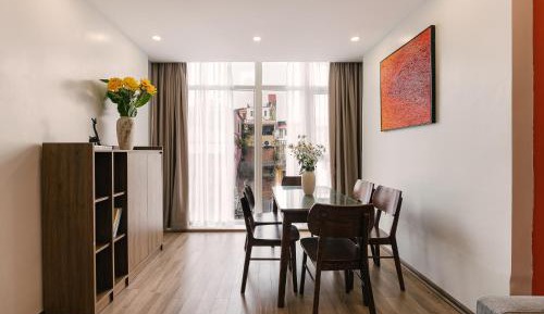 Four-Bedroom Deluxe Apartment