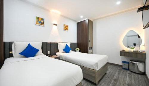 Superior Double or Twin Room (No Window)