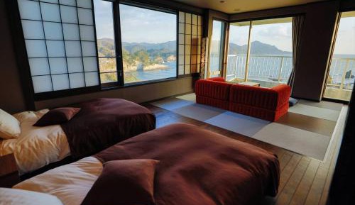 Studio with Sea View